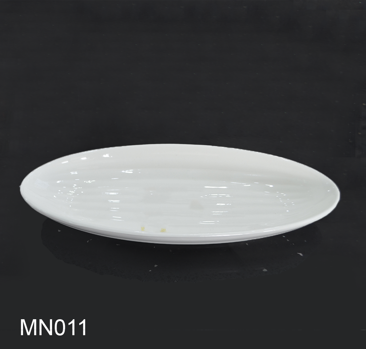 MN0111 Oval Plate